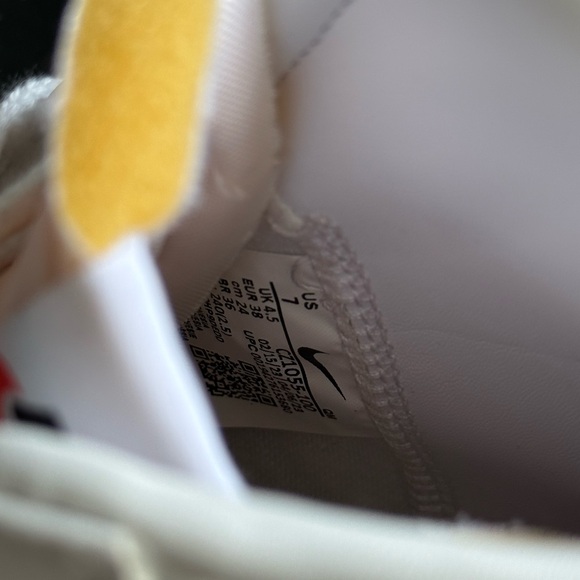 Nike Blazer Mid White Sneakers - Picture 3 of 3